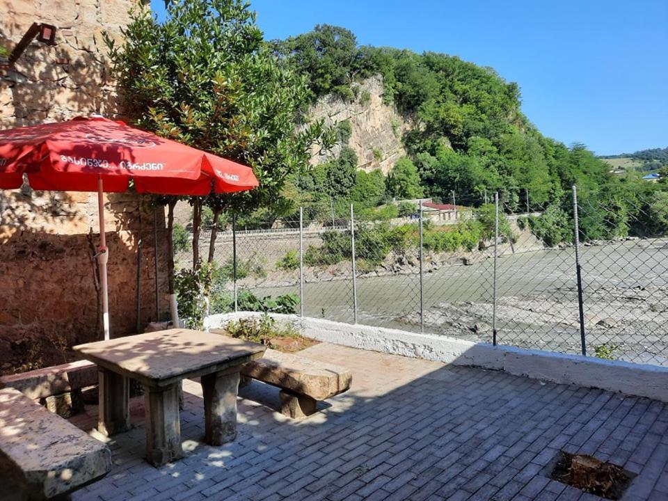 Hotel A Rioni Kutaisi Exteriér fotografie
